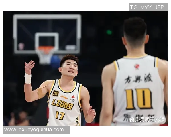 新疆对阵广东精彩对决即将上演三月十九日不容错过的篮球盛宴